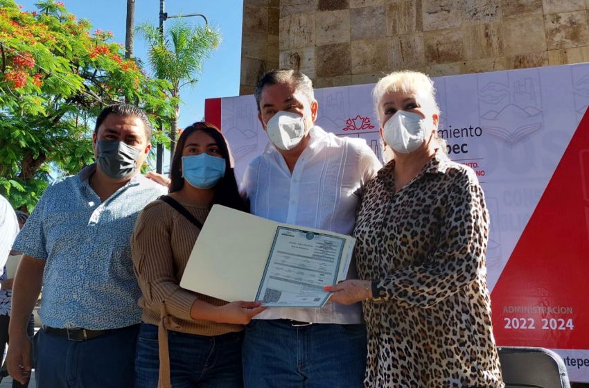  Gobierno de Jiutepec entrega 600 actas de nacimiento certificadas gratuitas