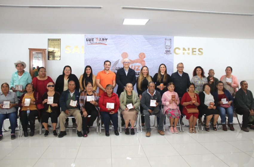  Entrega diputada Luz Dary Quevedo 17 visas como parte del programa ‘Una Luz en tu Corazón’