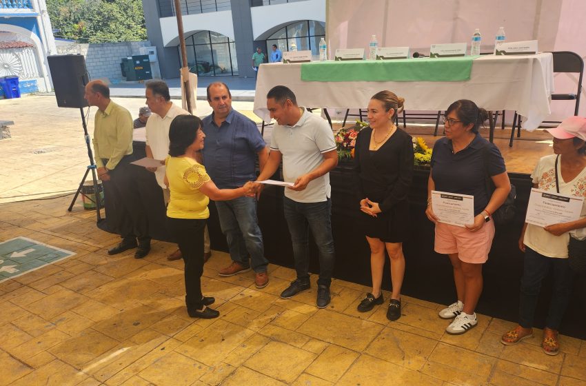  Promueve Emiliano Zapata créditos entre productores y comerciantes