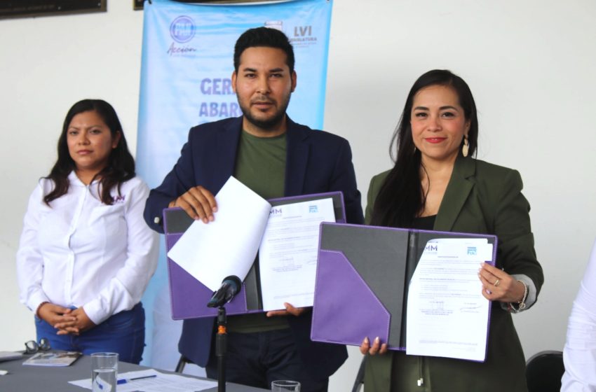  Encabeza Gerardo Abarca firma de convenio con IMM en favor de la autonomía financiera de las mujeres en el estado