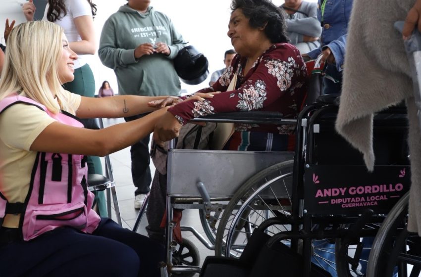  Contribuye Andy Gordillo en la movilidad e independencia de las personas con discapacidad