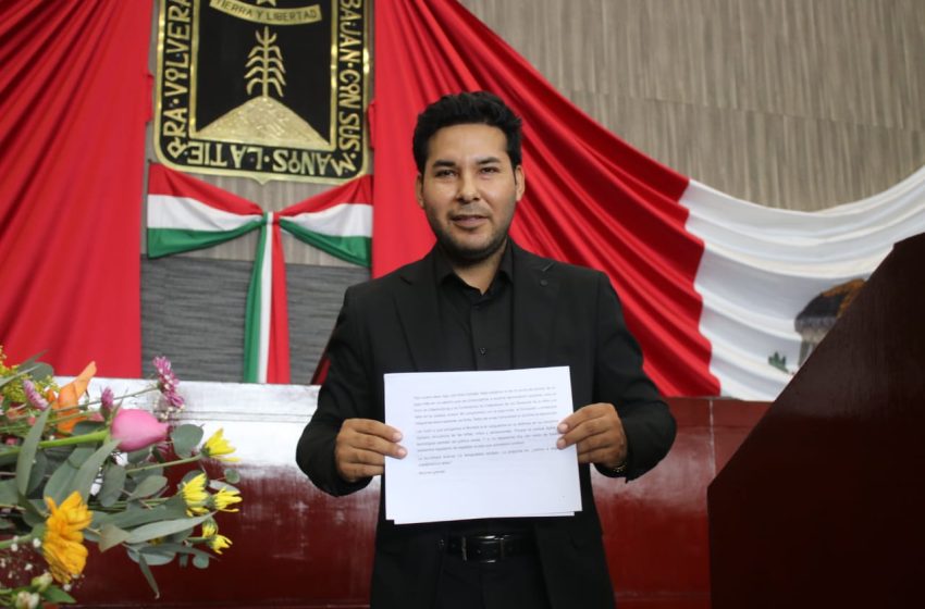  Busca Gerardo Abarca garantizar el derecho a la educación tecnológica como un derecho fundamental