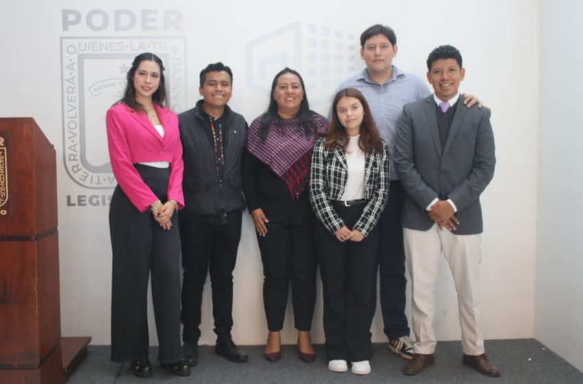  Propone Jazmín Solano que jóvenes puedan ser diputados desde los 18 años
